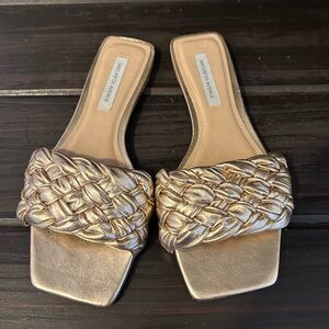 Saks Fifth Avenue Leather Slide Flat braided sandals in Rose Gold size 6.5